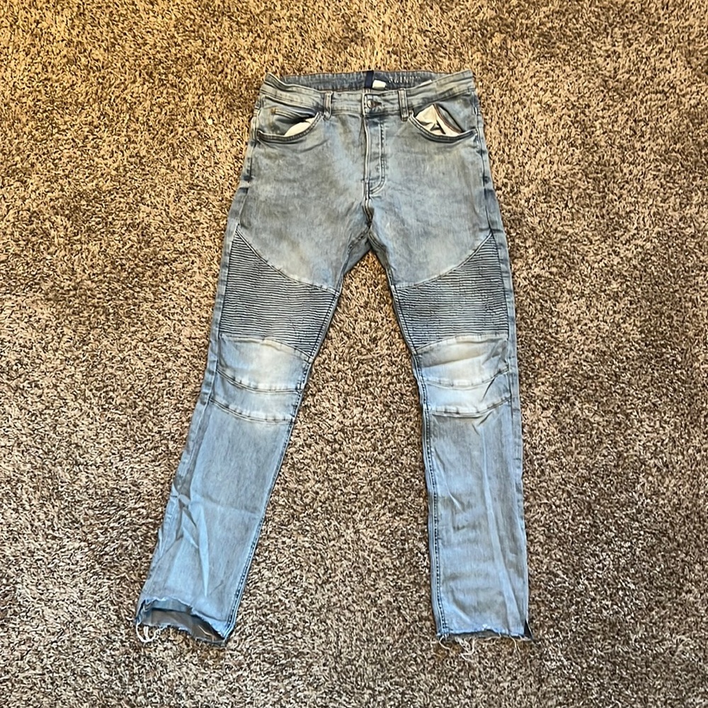 H&M